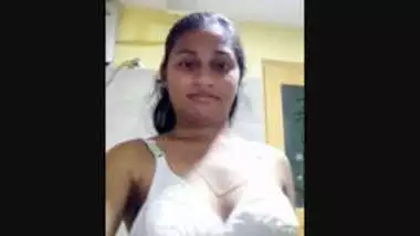 Desi cute collage girl make video for her bf