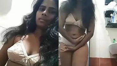 Sinhala girl in bra and panty