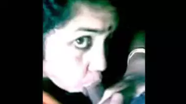 horny jayanthy aunty fucking with nxt door guy leaked mms