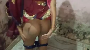 Indian girl fast time saree sex,Indian bhabhi video