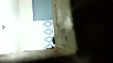 Srilankan bathing hiddencam video