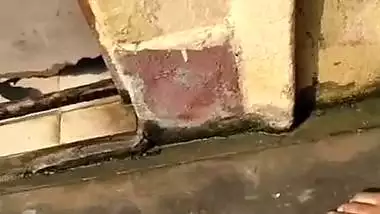 Friend mom nude bath caught on camera under the door
