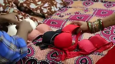 Akeli Jawan Pyasi Bhabhi Awasome indian sex video