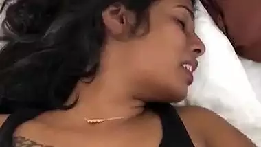 Shy Yet So Hot Sri Lankan Cutie Leaked Newest Video