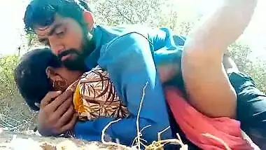 Bihari outdoor sex MMS Dehati sexy video