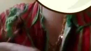 Desi bhabi show her big boob video call 2