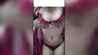 Indian Aunty And Desi Bhabi In Desi Girl Cam Sex Video Indian Girl Sex Video Boobs Pissing And Pussy Show Raniraj
