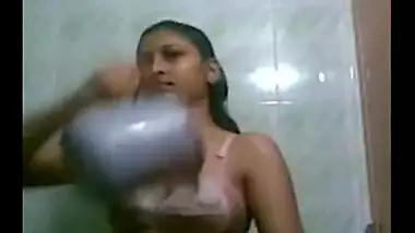 Desi big boobs sister bathing naked & dressing up