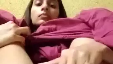 Big pussy rubbing GF in horniness desi viral MMS