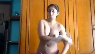 Horny cute Indian girl masturbating her pussy