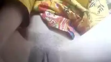 Desi girl masturbating pussy with a stick