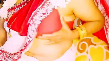 Indian beautiful big boobs saree aunty self sex. Telugu dirty talks. (Sex story)