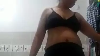 Mature mallu hot aunty naked video update