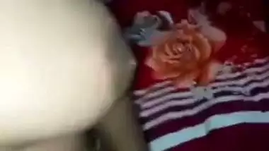 Desi girl poses nude in front of a mirror