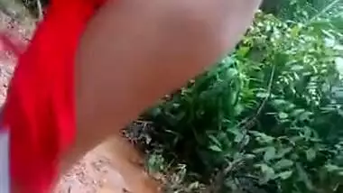 Cute Young GIrl Fucking Her BF In Jungle Part 5