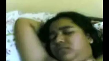 Desi Indian Girl Bindu Nude Showing her Pussy & Fucked By Lover Mms