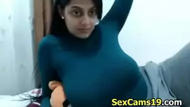 Desi Big Tits MILF Cam Show