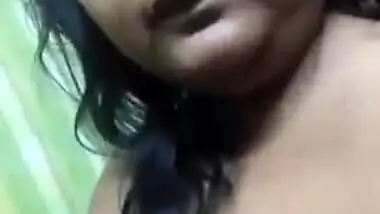 Busty Bangla wife boob show MMS movie
