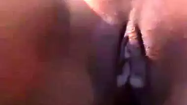 Man fucks shaved pussy in desi outdoor xxx MMS