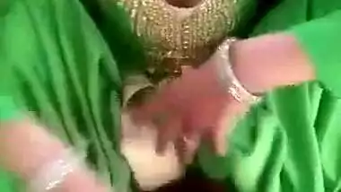Sexy Pakistani Girl Making Video While Fingering Pussy