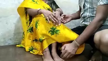 Indian girl sadi haldi video