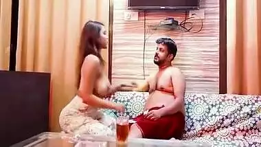 Indian Boss Xxxx Affair With Secretary In The Guest House