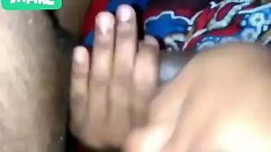 Desi Tamil girl sucking dick (new)Full clip