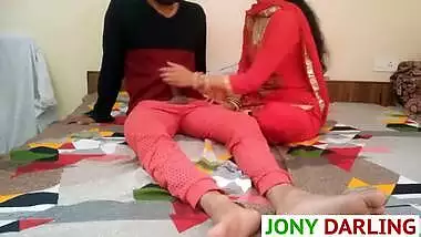 I Fucked My Young Step Mom When Daddy Is Not In Home Hindi Film