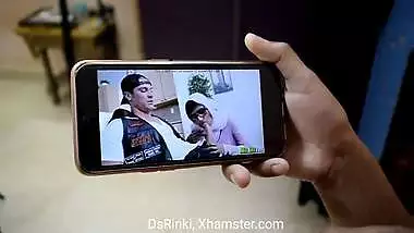 House maid mobile mein porn video Dekh kar… by DsRinki
