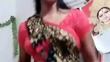 Desi hot housewife bhabhi princess rakhi chubby navel dance