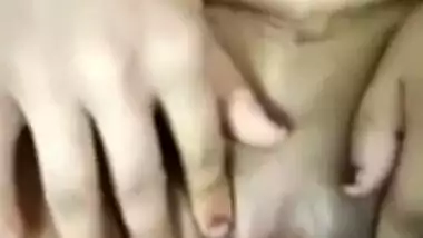 Today Exclusive- Bhabhi Pussy Fingerring And Fucked