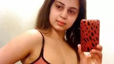 desi bhabhi take selfie for boyfriend