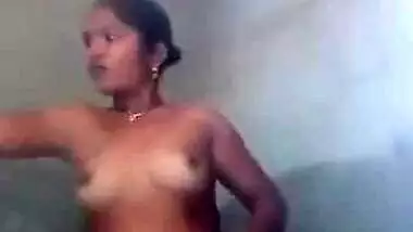 Today Exclusive- Sexy Village Bhabhi Showing Her Boobs And Pussy Part 4