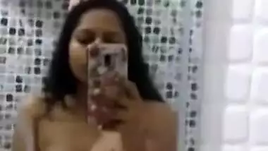 Desi Gf Boobs Showing On Mirror
