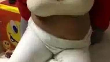 Bengali Bhabhi massive boobs exposed and pressed