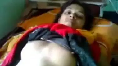 Bangla Desi girl likes circumcised penis of car Driver