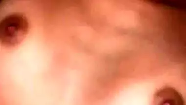 Pointed tits girlfriend Hindi xxx blowjob viral sex
