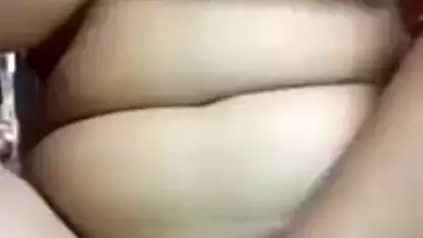 Horny girl desi fingering her hairy pussy