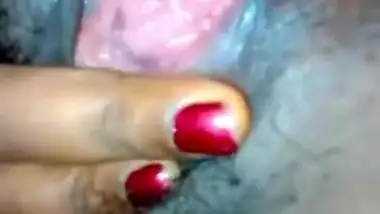 Desi Bhabhi Record Her Nude Video For Ex Lover