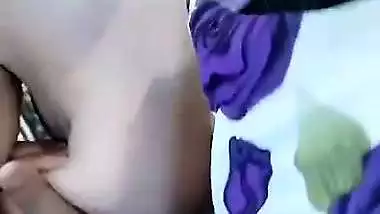 Young boy shoots blowjob MMS with a sexy shemale