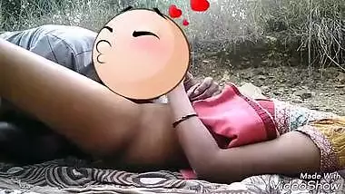Desi village girl fucking outdoor with lover