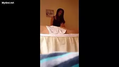 desi girl giving massage in hindi audio