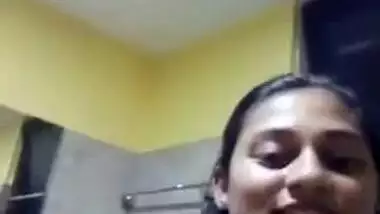 Selfie masturbation video of a hot bhabhi