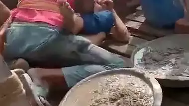 Labour fucking village girl during house construction