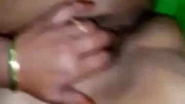 Desi Wife Showing Boobs and Pussy