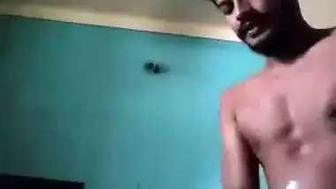 Skinny guy bangs a chubby girl in desi sex MMS