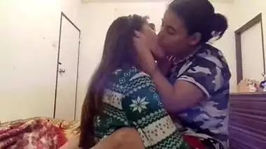 superdeep mouth eating sexy lesbian kissing