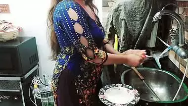 Punjabi Village Maid Fucked in Kitchen By Her...