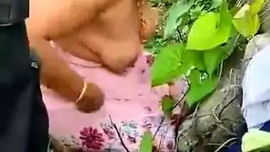 Assamese Bhabhi Out Door Fucking With Lover Caught