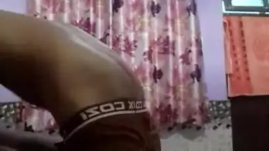 Desi Indian girl first time sex with her lover